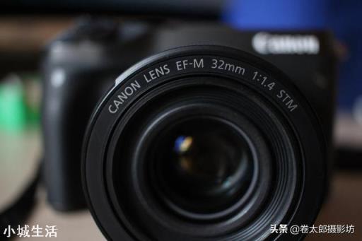 为什么变焦镜头覆盖了很多的定焦焦段，有的人还要购买定焦镜头？