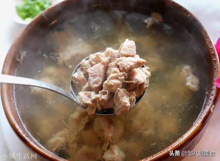 炖猪肉三种不能放的调料 炖猪肉不能放什么调料