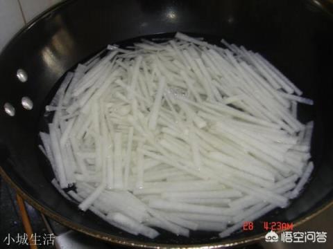 素炒白萝卜丝怎么炒好吃？