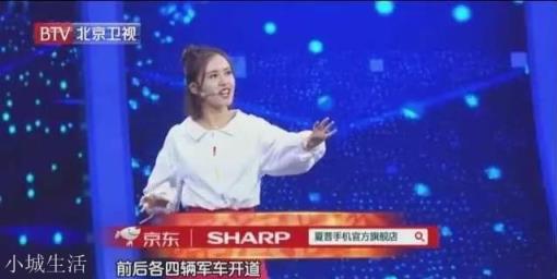 中国人去巴基斯坦，真的有端着AK47的1米9大兵保护吗？
