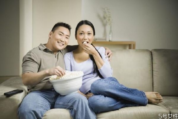 夫妻保持新鲜感十条 老公不爱你有哪些表现