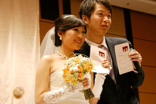 新婚燕尔是指结婚多久_新婚燕尔的意思