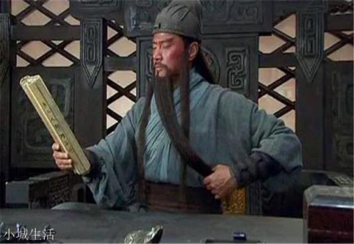 夏侯惇如果没有眼瞎，几个回合能斩杀巅峰时期的关羽？