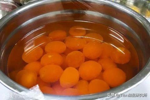 蛋黃酥難不難做？為什么那么貴？