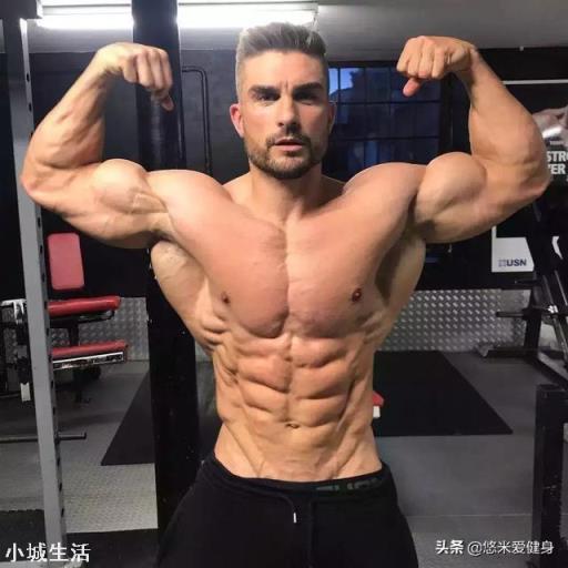 只做俯卧撑不做其他运动,会让身体变得不匀称吗?