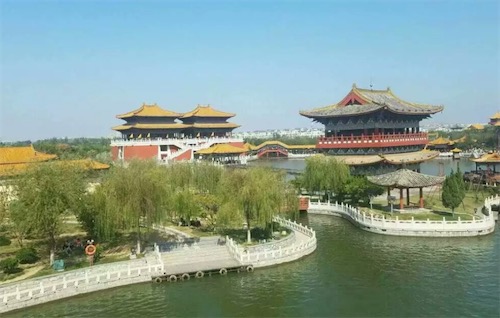 汴京是清明上河图的创作地 世界上第一个大规模的商业城市