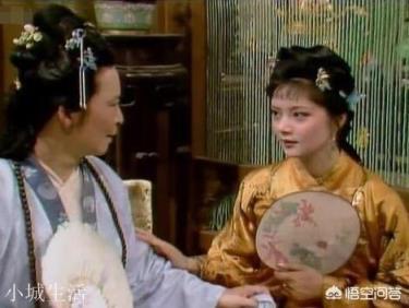 夜查大观园,薛宝钗做了一件事后,为何王熙凤和王夫人都害怕了?