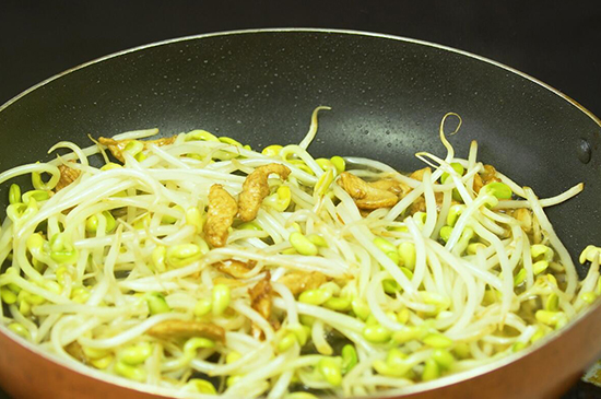 豆芽的做法