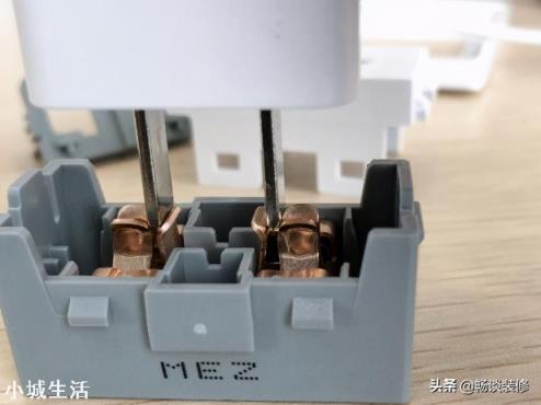 市场上什么牌子插座最好？