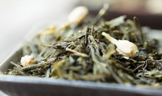 不适宜孕期饮用的茶类 怀孕期间喝枸杞茶防止贫血