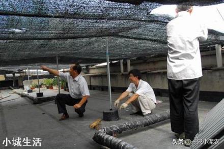 顶层楼房夏天特别热,除了装空调外,有什么解决的办法?