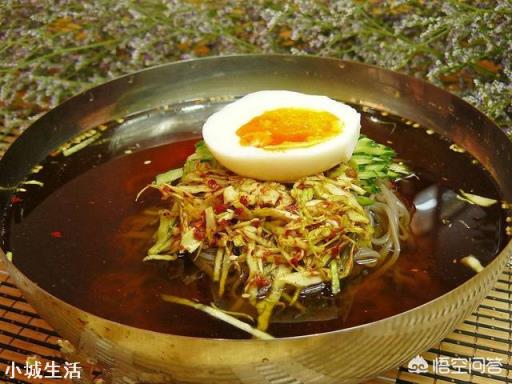 到了长白山旅游，哪些美食必吃？