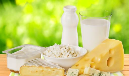 为乳房健康应少吃的食物 乳房的爱恨食物吃错胸越小