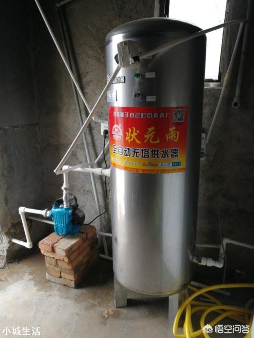 住在顶楼，水压不够，用不了热水器，怎么办？