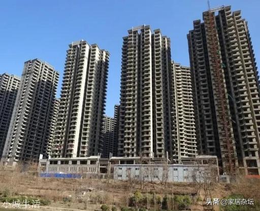 两梯四户的高层楼房，公摊面积多少属于正常？