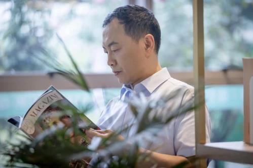 西安国际医学中心整形医院颌面外科主任籍建华用医疗技术创作颌面艺术