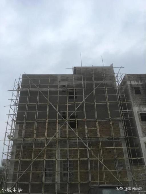 想了解外墙露着红砖不抹水泥住人有没有影响?