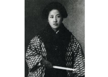 如何评价秋瑾的一生?