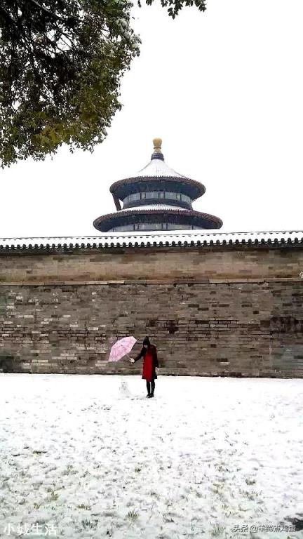 旅游摄影中，如何将风光和人文融入在一起拍摄？