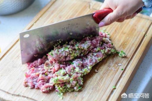 在家怎么做肉丸，才能像饭馆里的一样筋道？