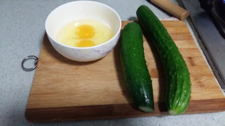 黄瓜鸡蛋减肥法 帮助你快速减肥