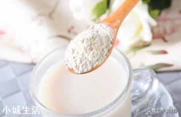 蛋白粉应该什么时候吃怎么吃一次多少量？