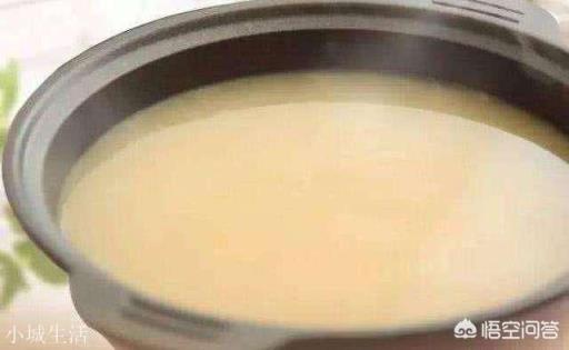 面馆如何熬制骨头汤？