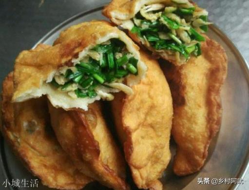 炸韭菜菜盒子的面如何和?