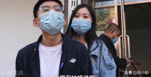 银行小伙失误多打1个0，赔9000换来一个老婆，你怎么看？