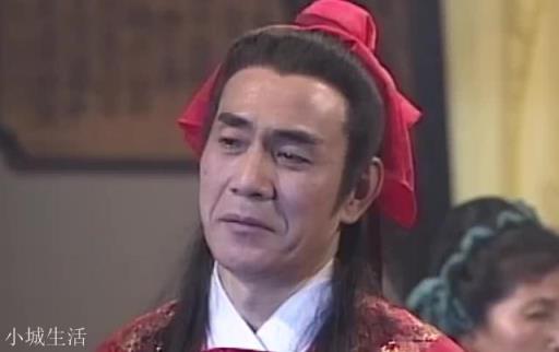 金庸小说里练什么武功付出的代价最大？