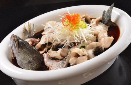 黑鱼与什么食物相克
