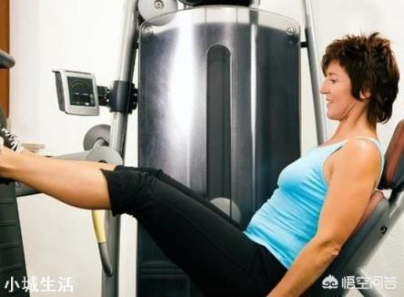 健身房的腿举机怎么用，双脚位置对训练效果有影响吗？