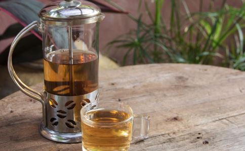 【黄芩绿茶的功效】黄芩绿茶的泡法及功效