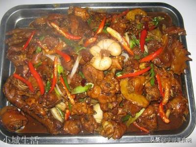 真正的夏天到了，你那里有啤酒摊吗？啤酒摊上有什么地方特色的小吃吗？