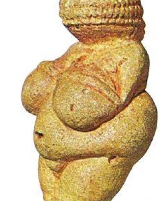 产生于公元前3万年的雕塑《维林多夫的维纳斯》 世界最早的塑像