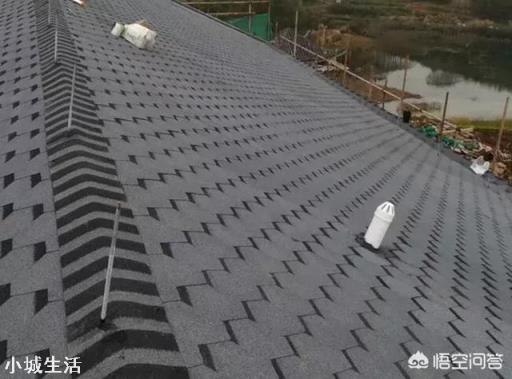 六层的电梯房买了六楼，只是为了安静一点，现在很多人说顶层会漏水，怎么办？