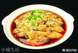 口水鸡的酱料如何制作，口水鸡怎么做吃着嫩滑爽口？