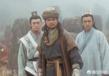 天龙八部的武功明显比倚天时期高,为什么很多人认为张无忌比乔峰厉害呢?