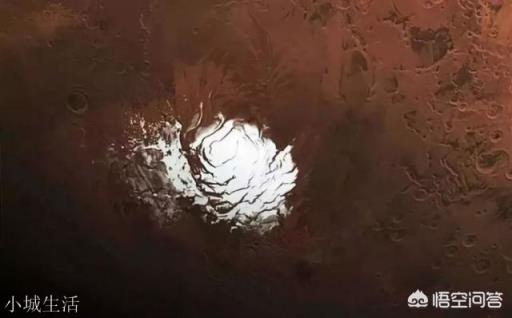 NASA已经确定火星上有水,现在连氧气也有了,人们离登上火星还差几步?