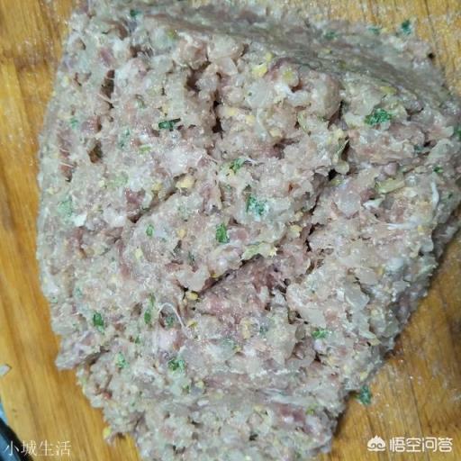 怎样做好羊肉陷的饺子呢？
