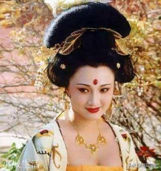 杨贵妃给安禄山洗澡，唐玄宗得知后为何不阻止？