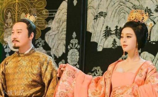 杨贵妃给安禄山洗澡，唐玄宗得知后为何不阻止？