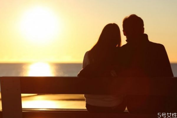 婚姻中仍然不忘为自己加油 如何和变心的老公沟通