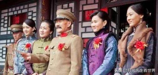 张作霖二夫人卢寿萱在帅府不参政不争宠不特殊，最终结局如何？