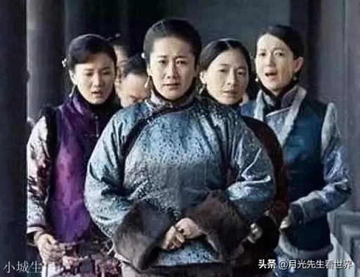 张作霖二夫人卢寿萱在帅府不参政不争宠不特殊，最终结局如何？