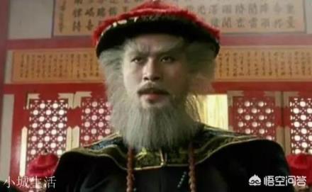 鳌拜明知康熙对付他，手里握有40万重兵，为何不敢在紫禁城造反？