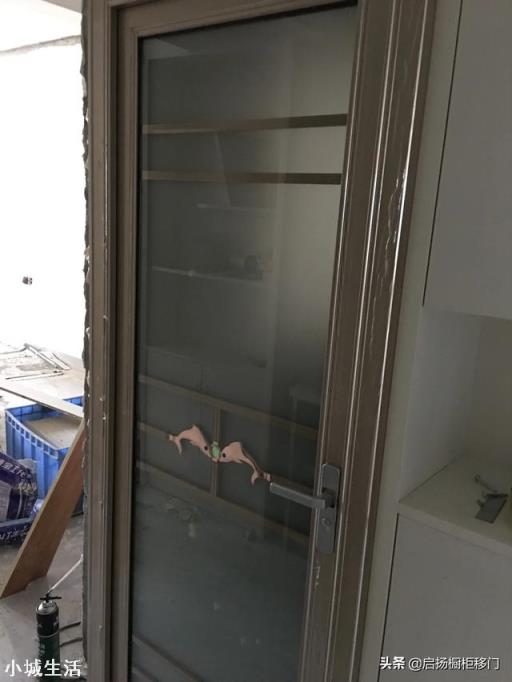 家里装修厨卫门，选购需要注意什么？