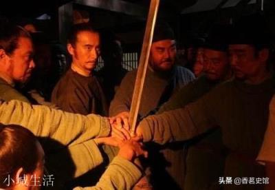 吕后死后，到底是功臣在作乱还是诸吕在作乱？为什么周勃陈平杀了汉少帝和汉惠帝的其他儿子还能成为忠臣典范？