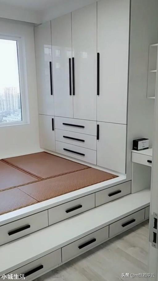 家里卧室用榻榻米究竟好处多还是坏处多?
