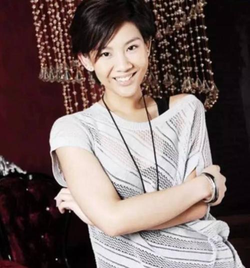 郑欣宜最瘦的时候也很美！胖子就是潜在的美女